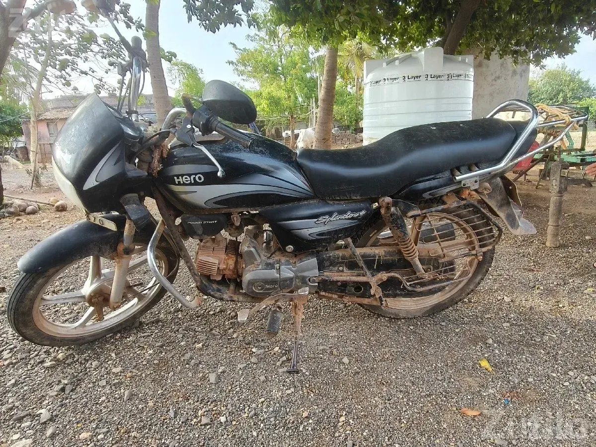 Hero Splendor Plus 2017 Carburetor Model - બાઇક્સ - પોરબંદર - Image 3
