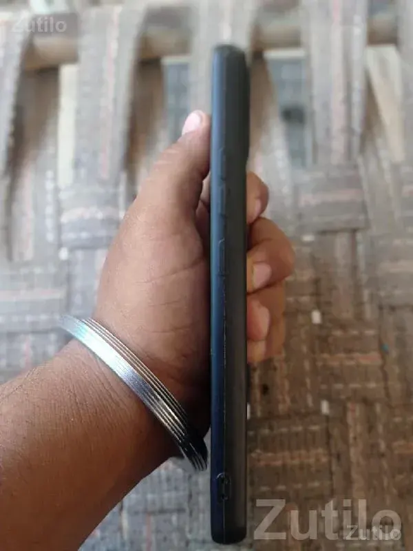 Stylish Porsche Back Cover Mobile Phone - મોબાઇલ ફોન - માંગ્રોળ - Image 2