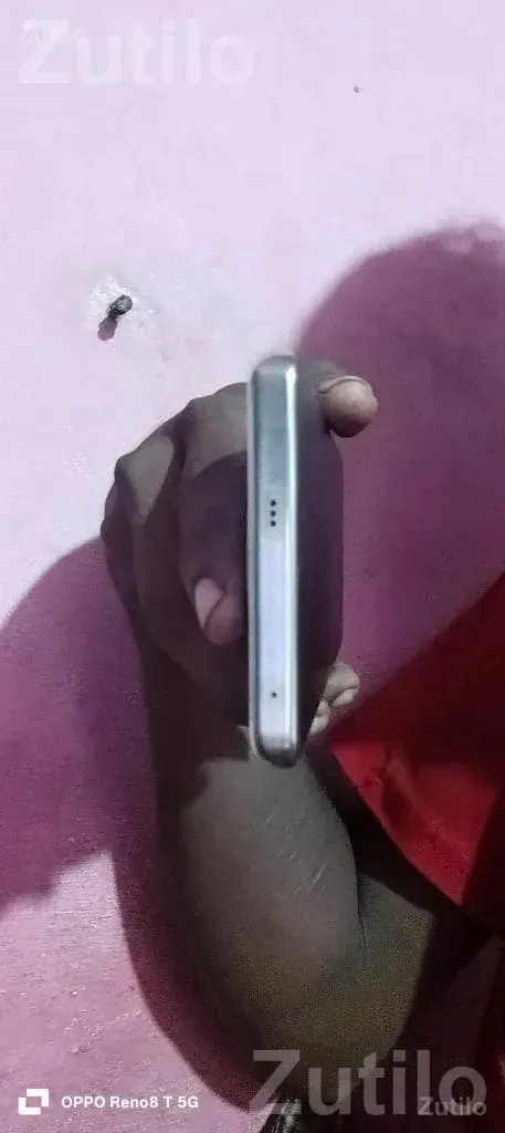 Realme 12 Pro 5G 8GB 256GB with Box Charger - મોબાઇલ ફોન - ગાંધીધામ - Image 3