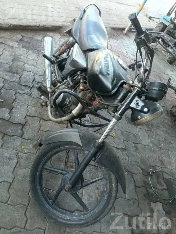Bajaj Platina 2013 Bike Second Owner - બાઇક્સ - બાબરા - Image 3