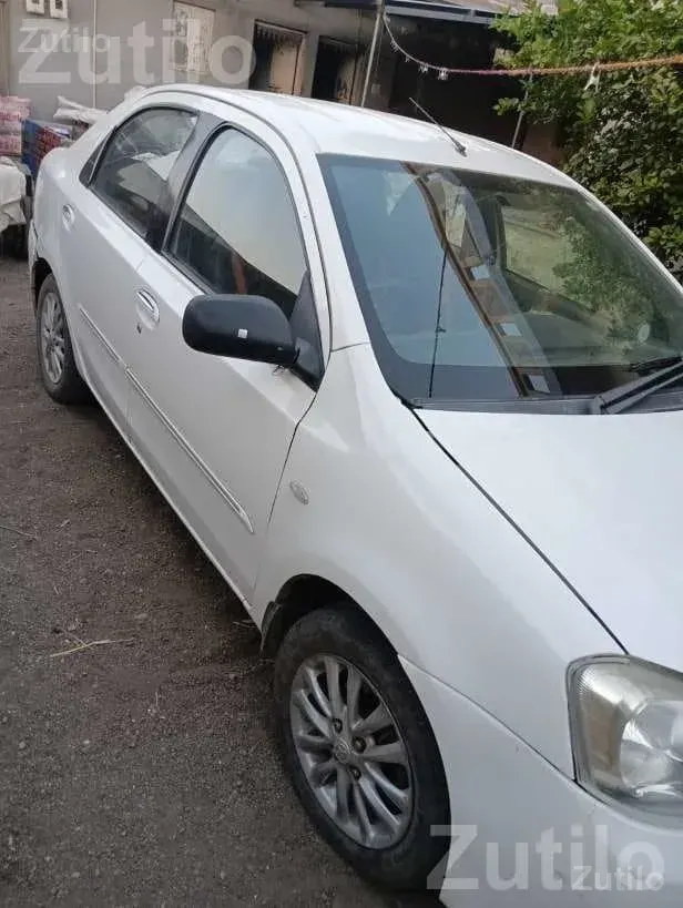 2012 Toyota Etios V Petrol CNG Car - Cars - Ahmedabad City - Image 4