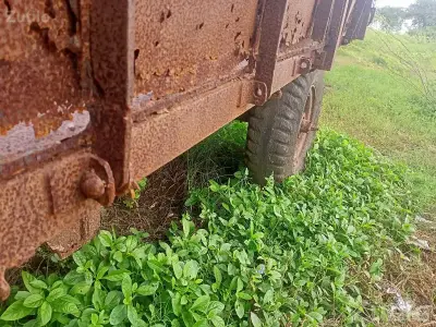 Used Rusted Trolley Trailer for Sale Used Rusted Trolley Trailer for Sale