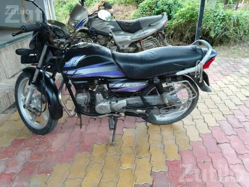 2012 Hero Bike with 2 Owner Registration - Bikes - Jalalpore - Image 4