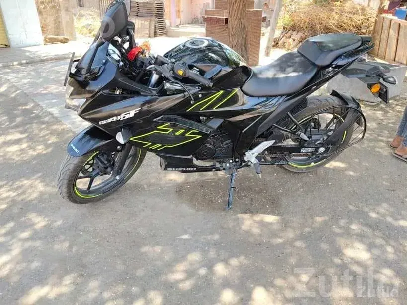 Suzuki Gixxer SF Bike 2025 Model - Bikes - Wadhwan - Image 2