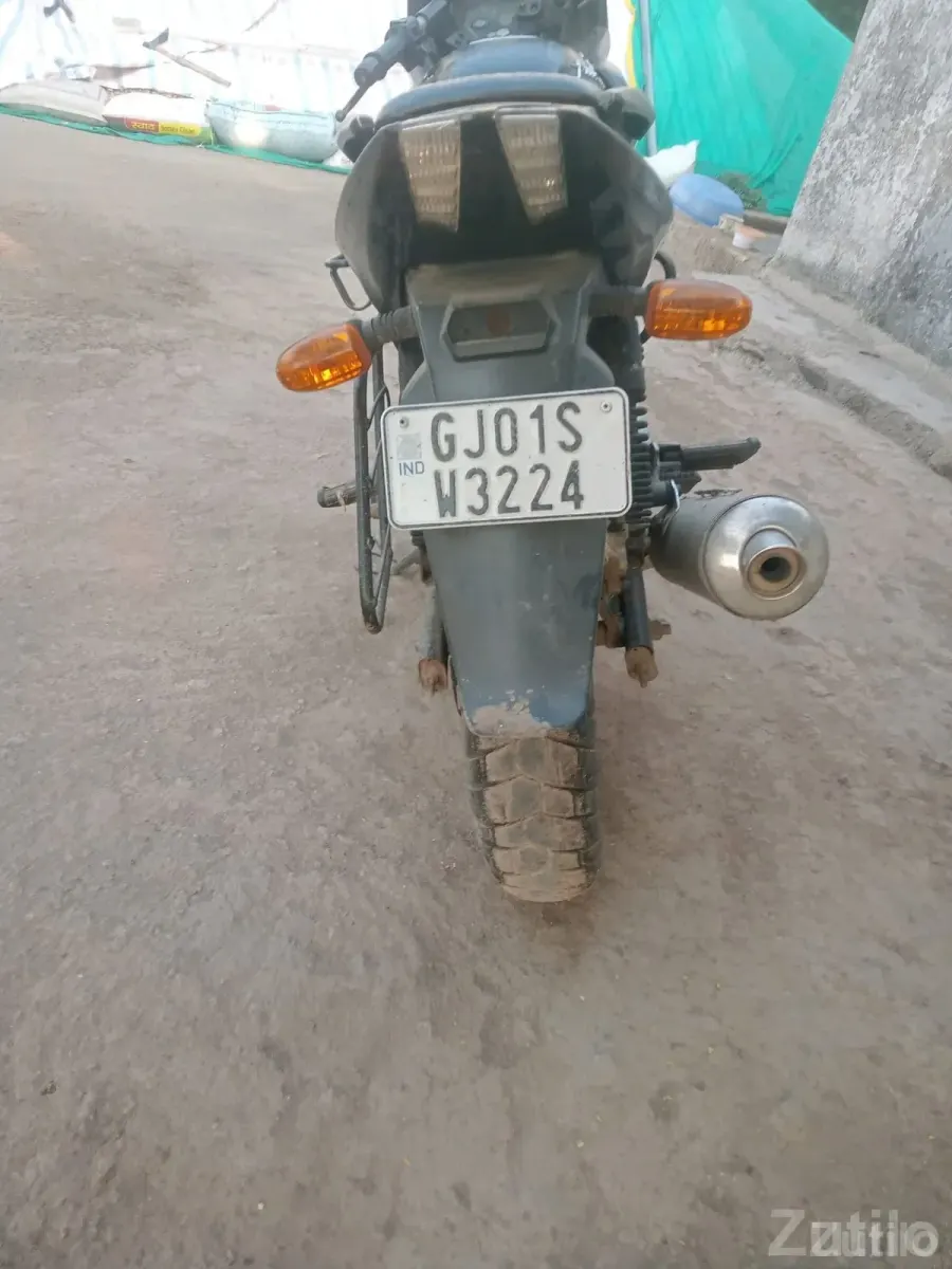 Bajaj Pulsar 220 Bike - બાઇક્સ - લાલપુર - Image 2