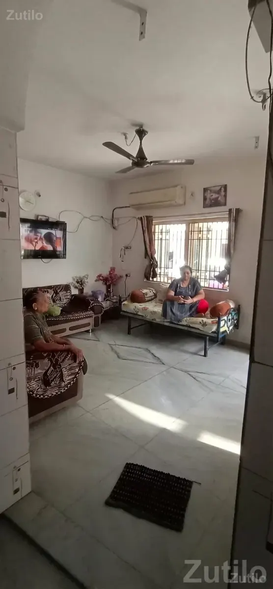 9/10 Omkar Row House for Sale in Utran - ઘર વેચાણ માટે - છોર્યાસી - Image 4