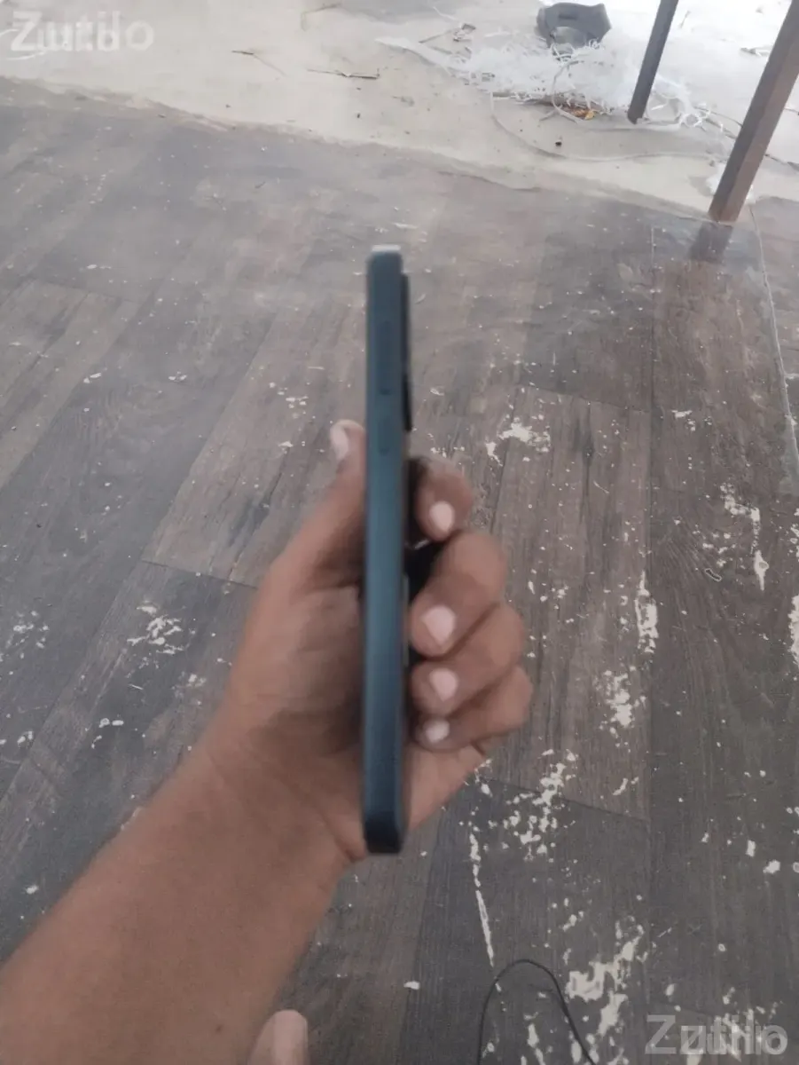 Oneplus one month old  - મોબાઇલ ફોન - ઉધના - Image 3
