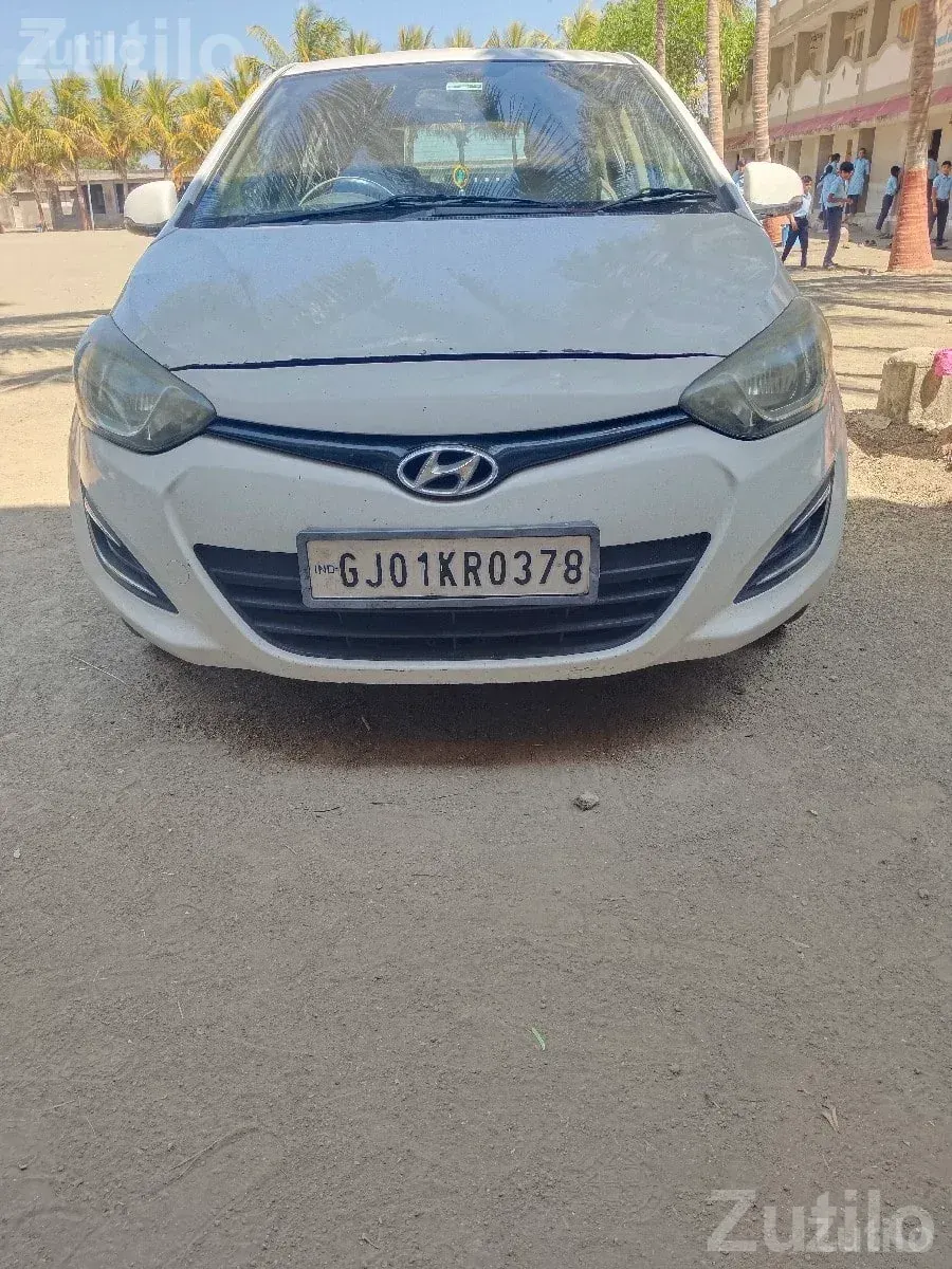 Hyundai i20 CNG 2012 Hatchback - Cars - Khambhalia - Image 2