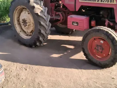 ટ્રેક્ટર વેચવાનુ છે ટ્રેક્ટર વેચવાનુ છે