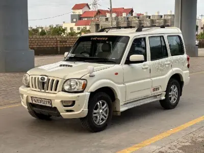 2014 Mahindra Scorpio VLX Top Model