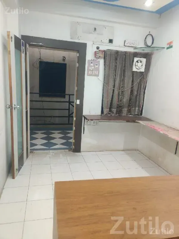 Furnished Office Space for Sale in Upleta - Commercial Property - Upleta - Image 3