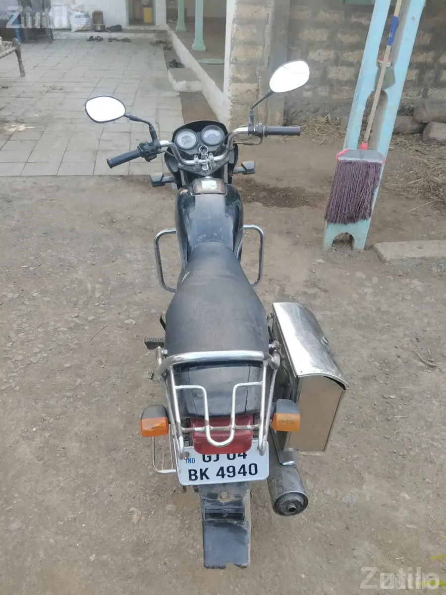 splender - Bikes - Rajula - Image 4