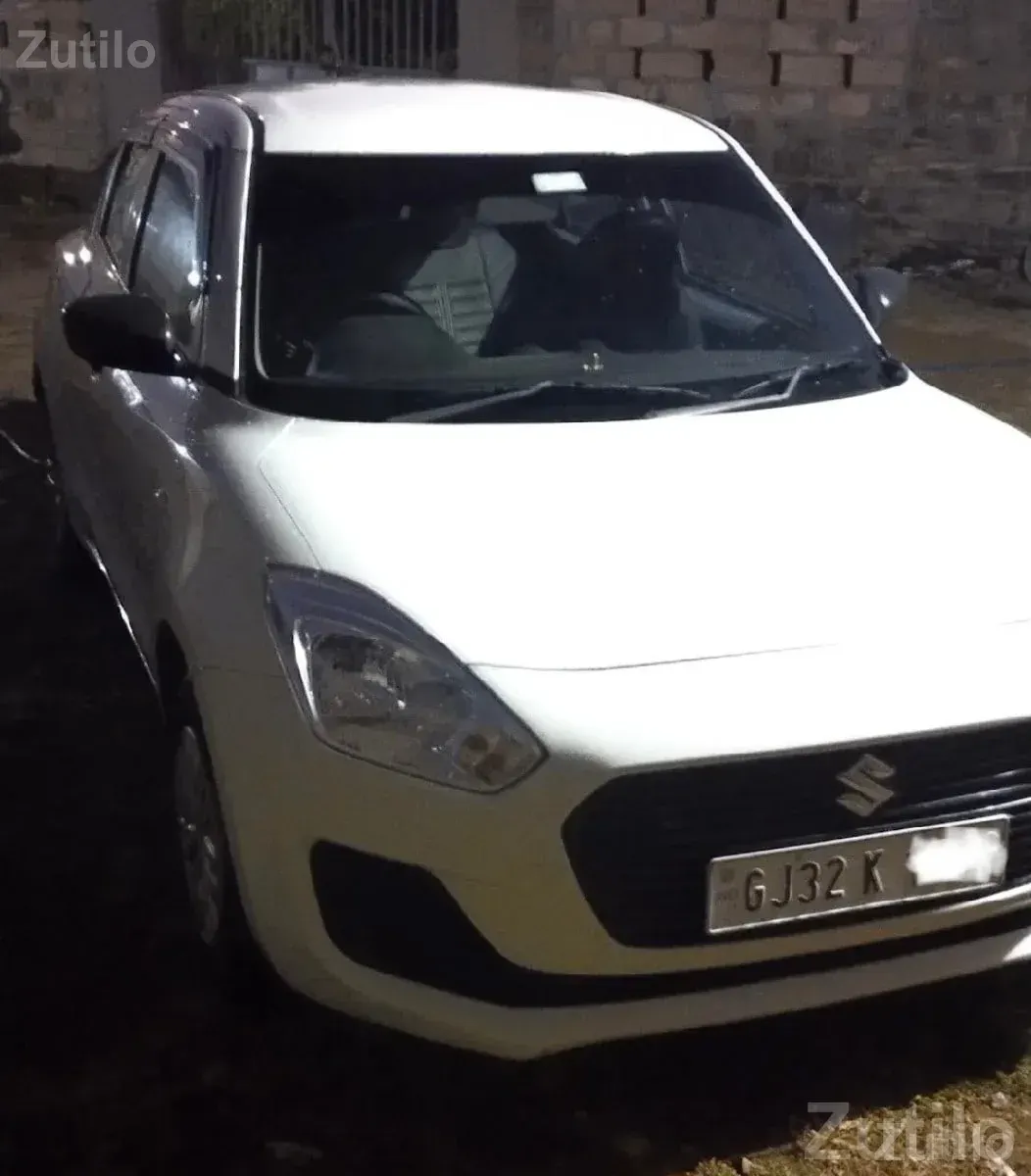 White Maruti Swift LXi for Sale - કાર - તલાલા - Image 3