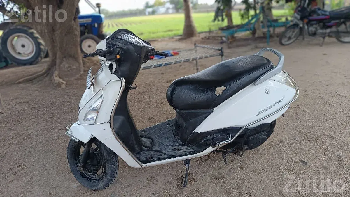 2019 TVS Jupiter Scooter, Second Owner - બાઇક્સ - પોરબંદર - Image 2