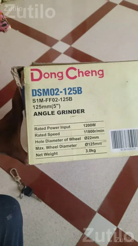 DongCheng DSM02-125B Angle Grinder 125mm - ટૂલ્સ અને હાર્ડવેર - ભરૂચ - Image 2