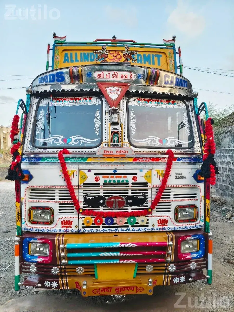 TATA 2518 Truck 2016 Diesel - ટ્રક અને લોરી - કેશોદ - Image 2