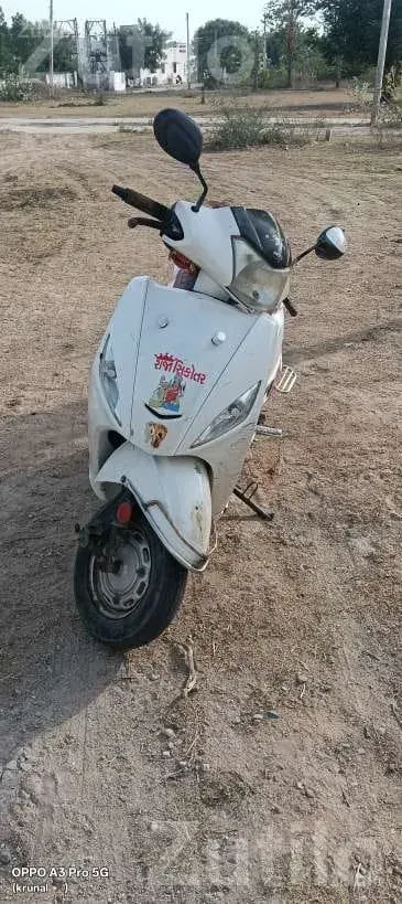 2012 Hero Maestro Scooter - Bikes - Visnagar - Image 5