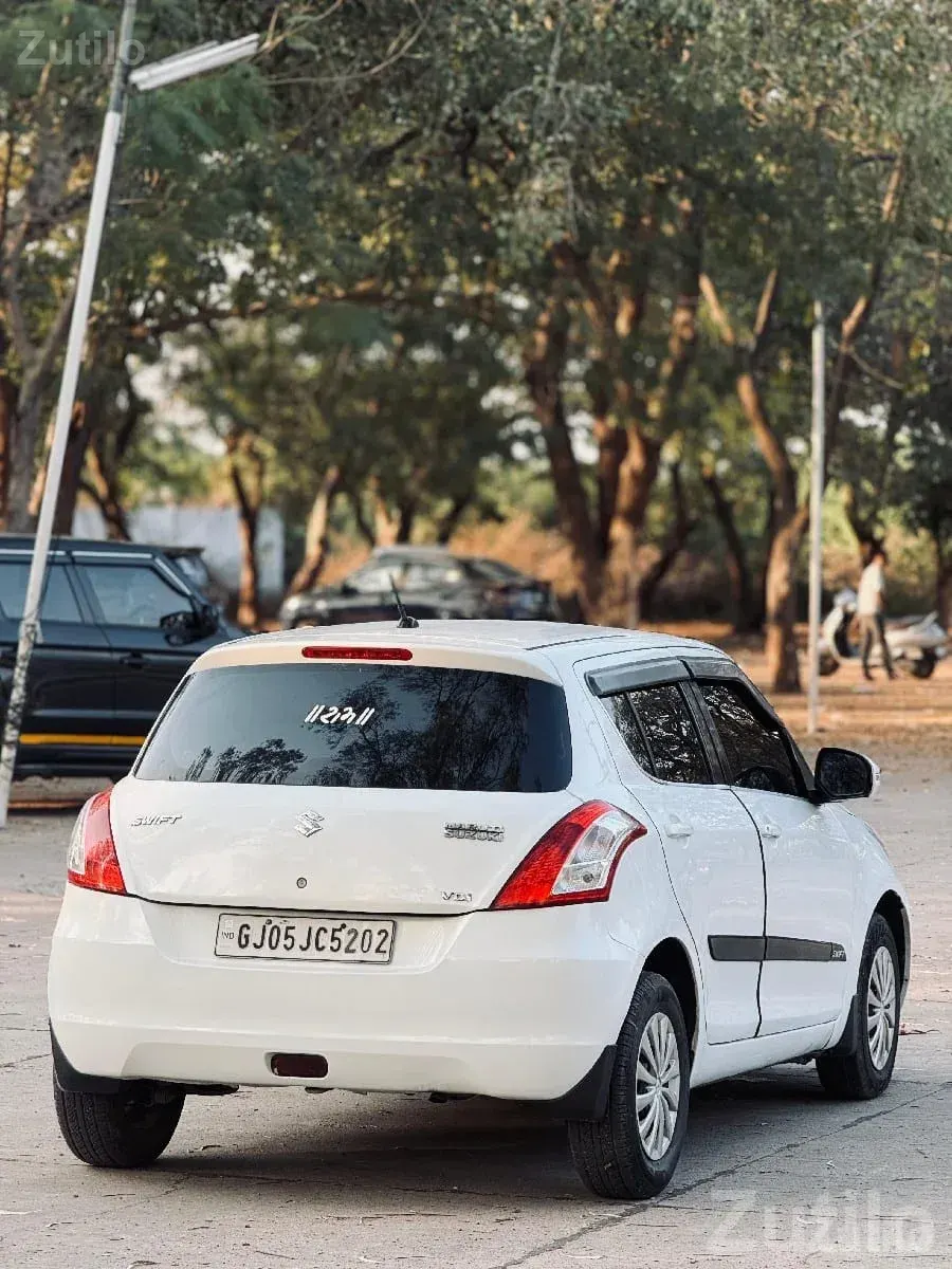 Maruti Suzuki Swift VDi 2012 Diesel - કાર - કલ્યાણપુર - Image 3