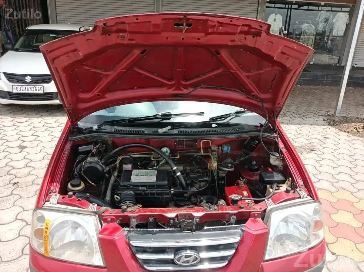 Hyundai Santro CNG City Car - કાર - જસદણ - Image 4