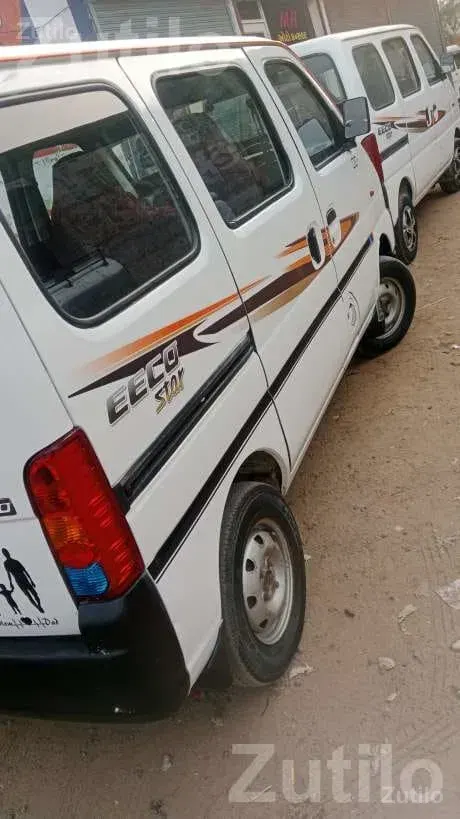 2017 Maruti Suzuki Eeco Petrol CNG - Cars - Idar - Image 4