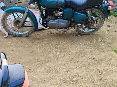2009 Royal Enfield Bullet 350 Motorcycle 2009 Royal Enfield Bullet 350 Motorcycle