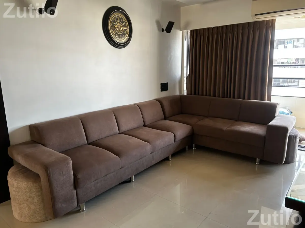 Sofa , center table , dinning tables - ખુરશી, સ્ટૂલ અને બેઠક - સુરત શહેર - Image 2