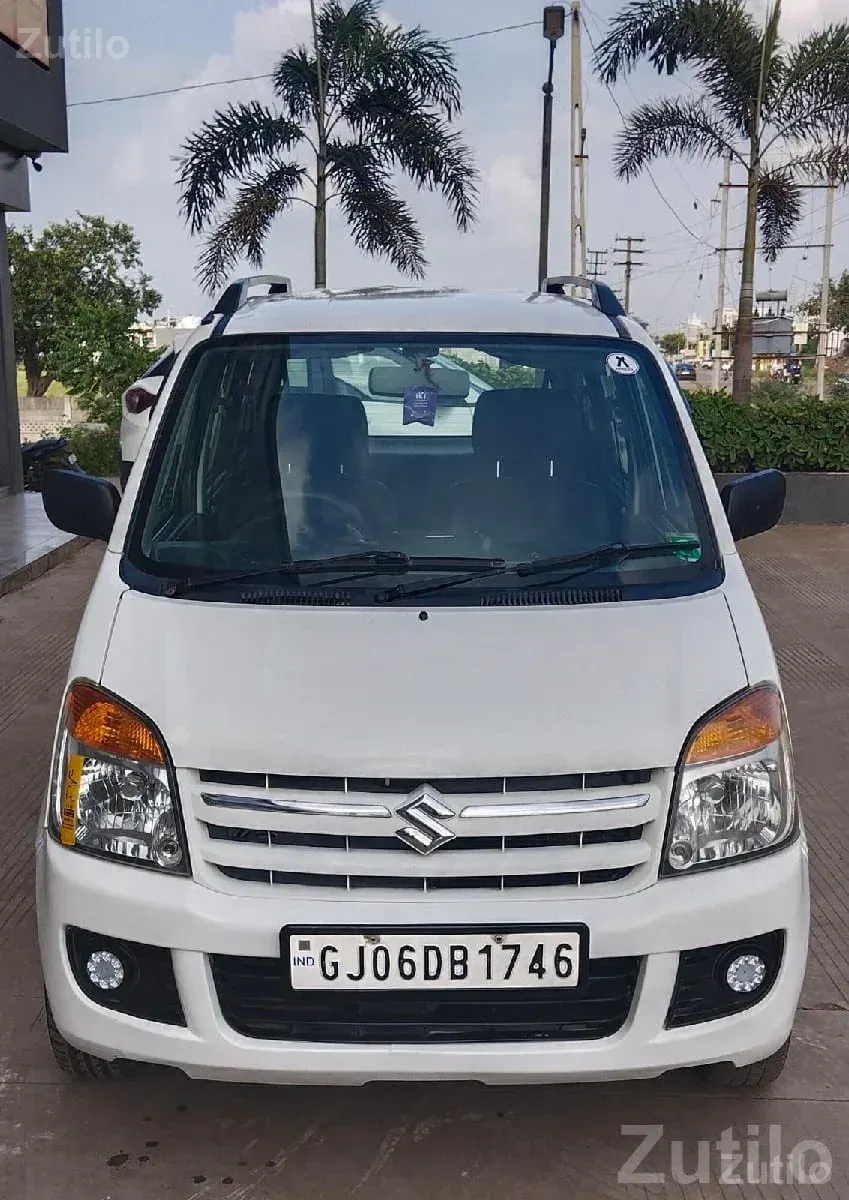 Maruti WagonR White – Neat Family Car - Cars - Gondal - Image 3