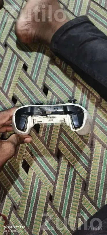 Bluetooth Game Controller for TV and Mobile - ગેમિંગ કન્સોલ - ગાંધીધામ - Image 3