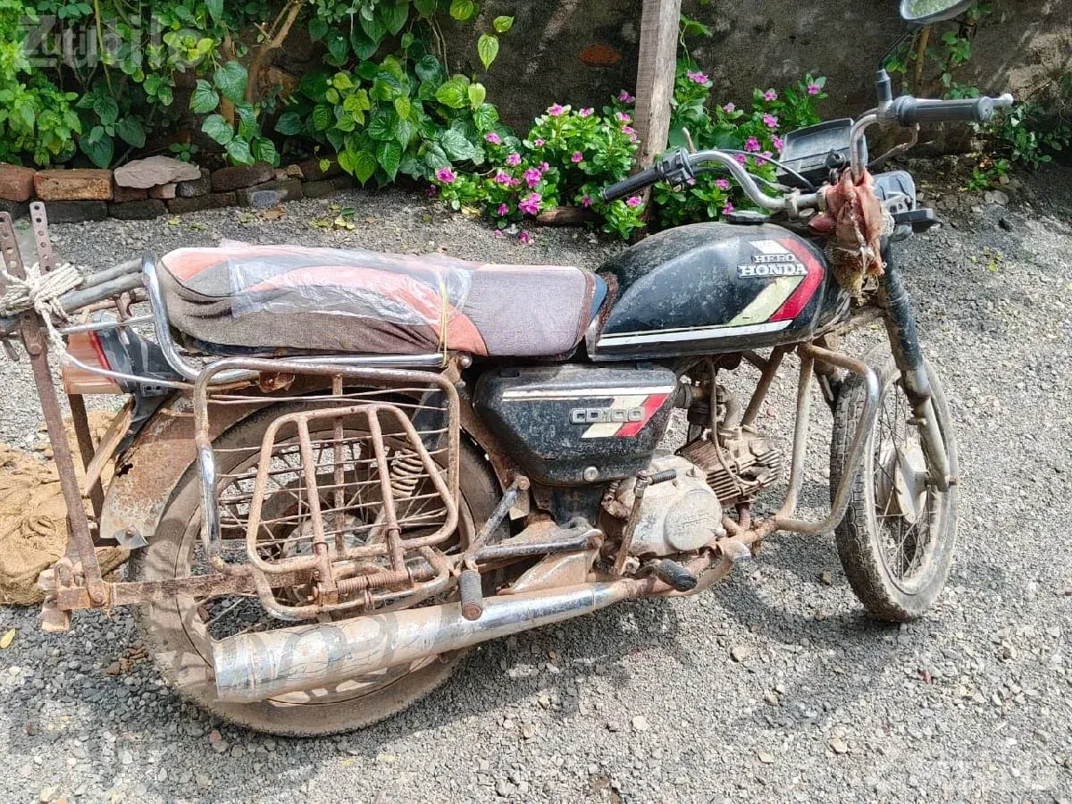 Hero Honda CD 100 Motorcycle - બાઇક્સ - કલ્યાણપુર - Image 2