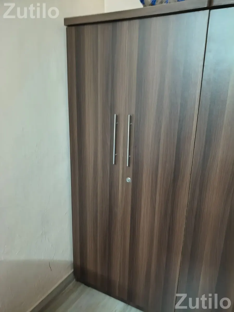 Cupboard 2 door - વોર્ડરોબ, કબાટ અને સ્ટોરેજ - સુરત શહેર - Image 2