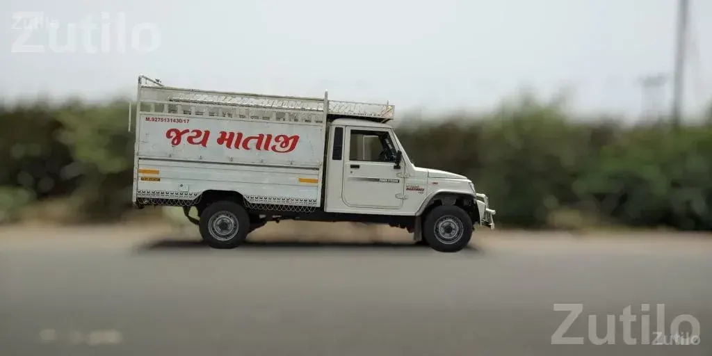 2017 Mahindra Bolero Maxi Truck Diesel - Trucks & Lorries - Ahmedabad City - Image 3
