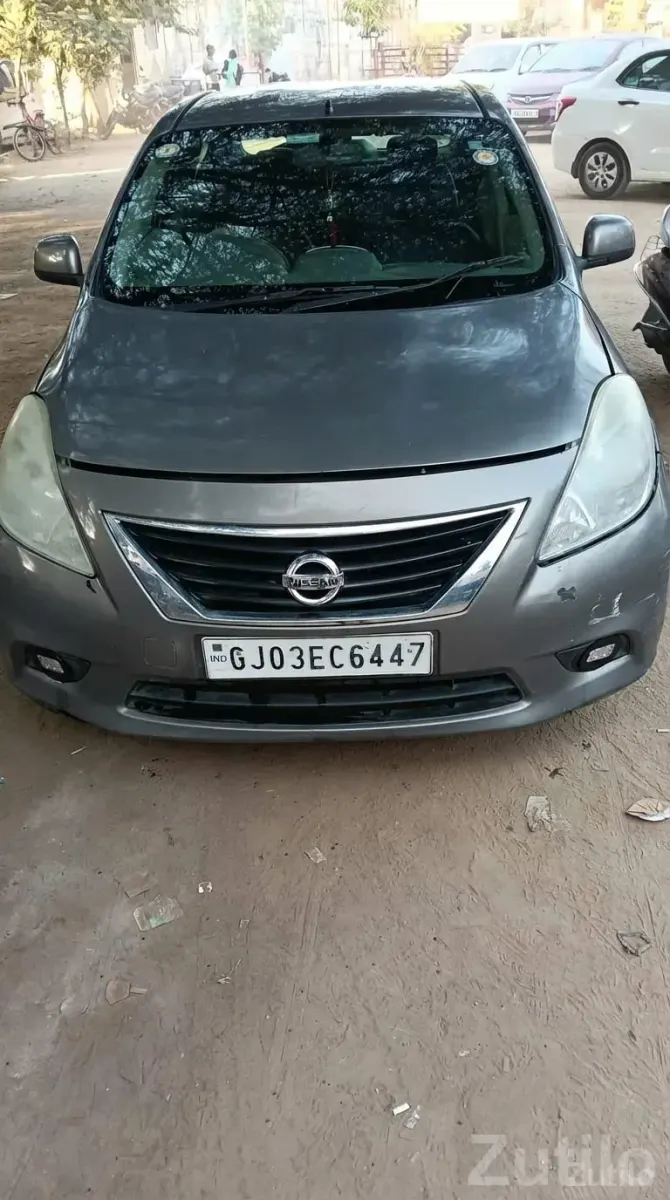 Nissan Sunny 2013 Diesel – Grey Sedan - Cars - Ahmedabad City - Image 2