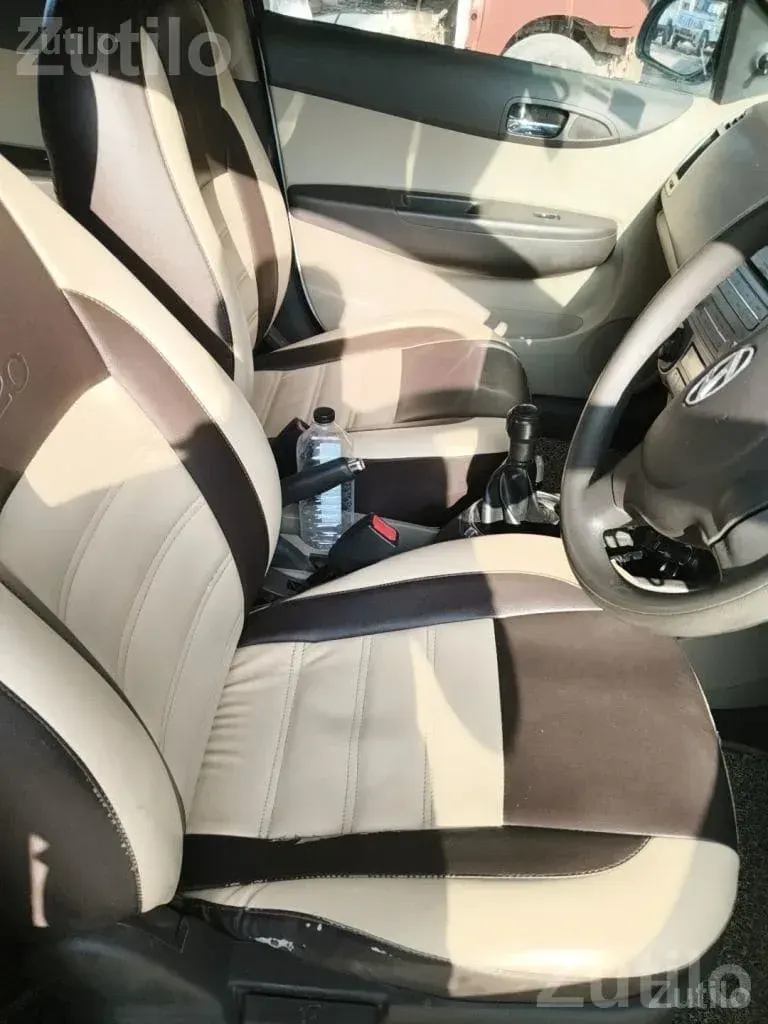 Hyundai i20 2011 Petrol 2nd Owner - Cars - Palanpur - Image 5