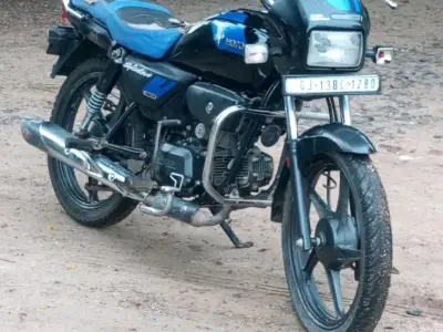 Hero Splendor Motorcycle Black and Blue Hero Splendor Motorcycle Black and Blue