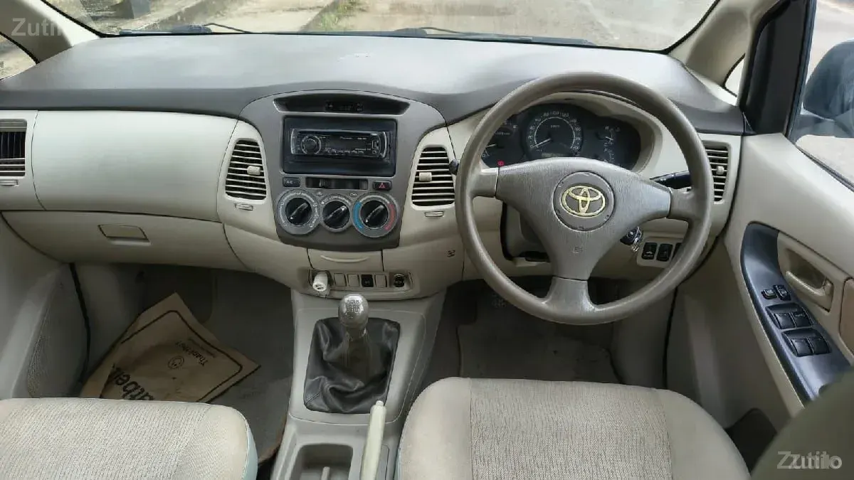 Innova - Cars - Junagadh City - Image 2