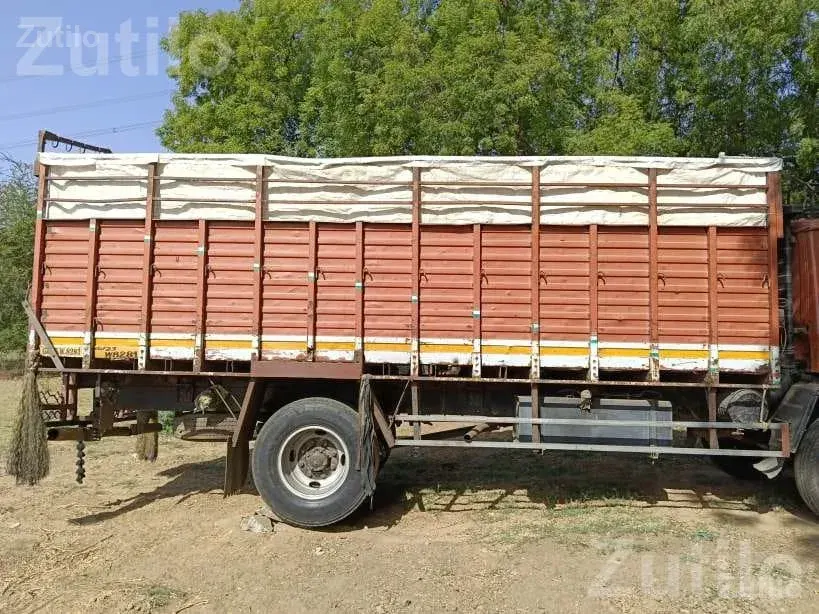 Eicher 2011 Goods Truck in Good Condition - Trucks & Lorries - Padra - Image 3