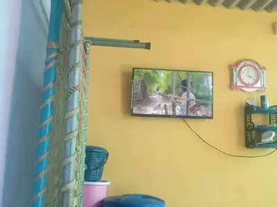 Infinix 32 Inch TV in Good Condition