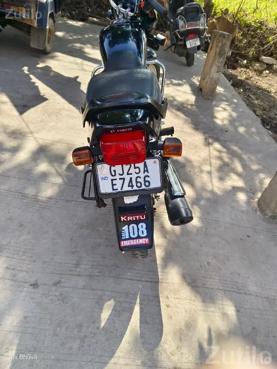 Hero Splendor 2024 Black Used Bike - Bikes - Bhanvad - Image 2