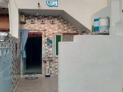 1 BHK Tenament House for Sale in Keshod 1 BHK Tenament House for Sale in Keshod