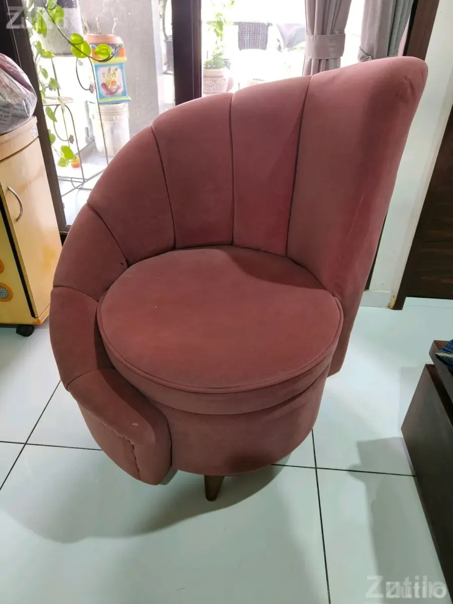 Pink Accent Lounge Chair 3 Year Old - Sofa Sets - Rajkot City - Image 4