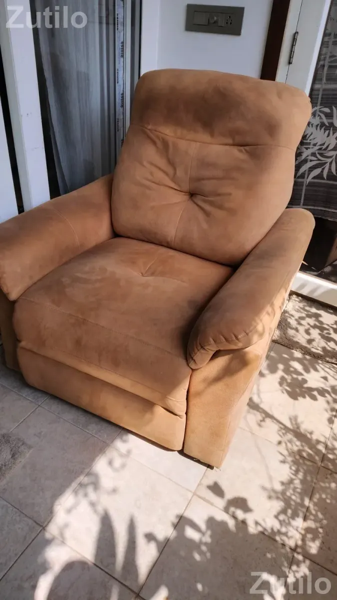 One seater Recliner Sofa - Sofa Sets & Couches - Ahmedabad City - Image 2
