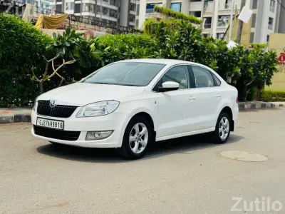 Skoda rapid 2014 1.6 Ambition Diesel Skoda rapid 2014 1.6 Ambition Diesel
