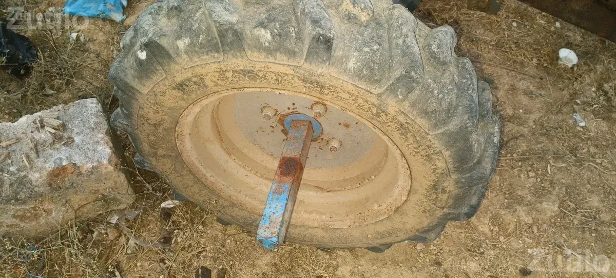 6.00-16 Tyre with Rim - Auto Parts - Kalyanpur - Image 3