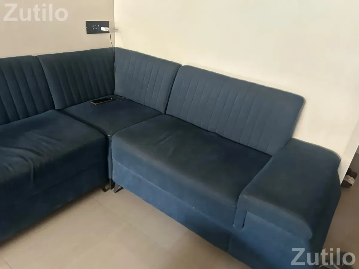 Sofa set set of 3+2+1 plus 2 seats and 1 big sofa 4 seating - Sofa Sets & Couches - Ahmedabad City - Image 4