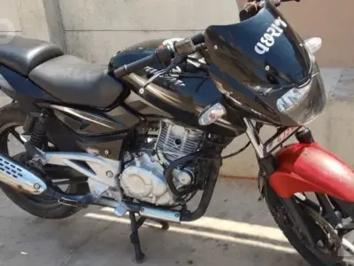 Bajaj Pulsar 180cc Bike 2013 Model Bajaj Pulsar 180cc Bike 2013 Model