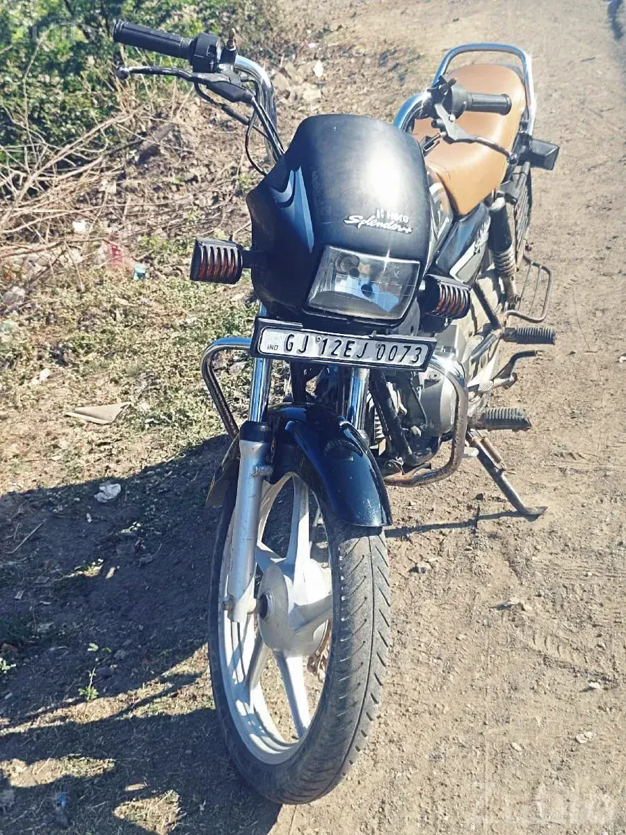 Hero Splendor Plus 2021 Used Bike - Bikes - Bhanvad - Image 2
