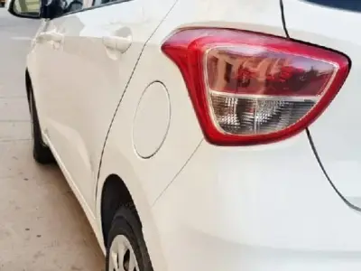 Hyundai i10 2019 Car with AC and Power Windows