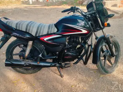 Honda CB Shine 2016 Used Bike for Sale Honda CB Shine 2016 Used Bike for Sale