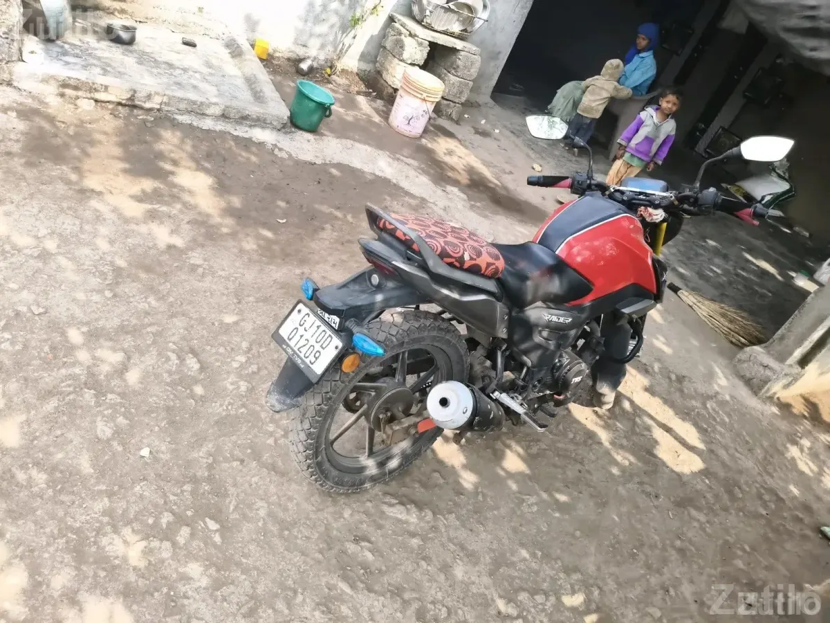 TVS Raider 125 CC 2023 One Owner - બાઇક્સ - જામજોધપુર - Image 4
