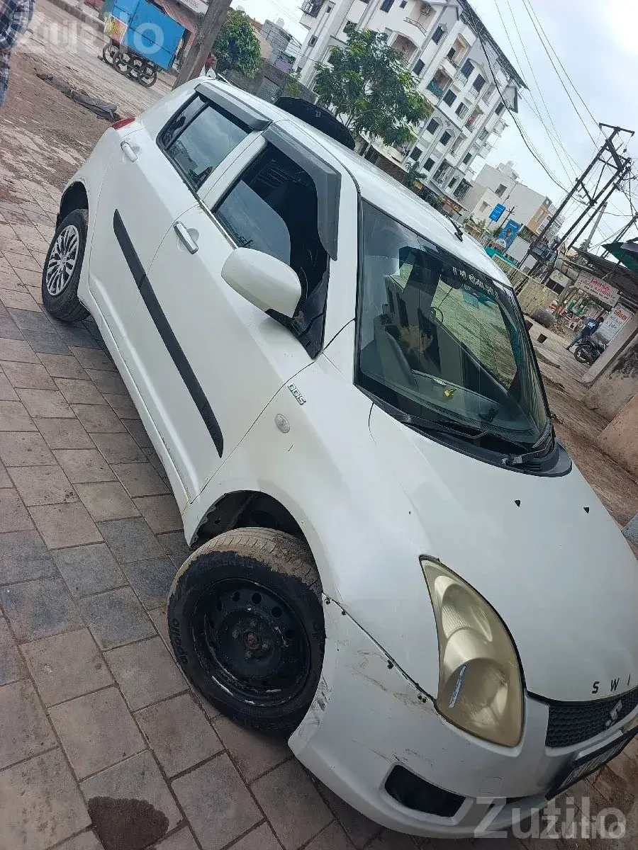 Maruti Suzuki Swift 2011 Diesel Hatchback - કાર - પોરબંદર - Image 2